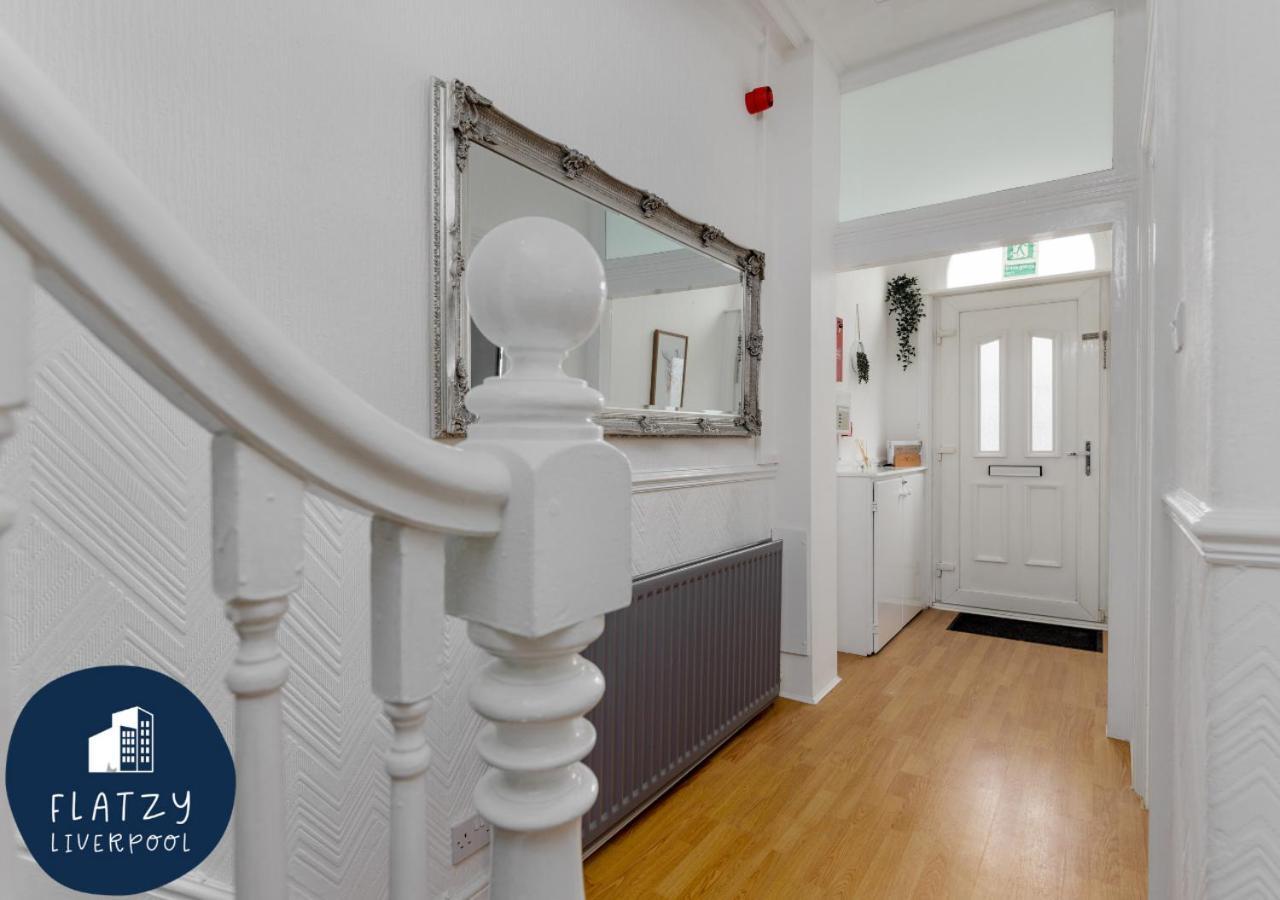 Ferienhaus Flatzy - 6 Bed Oasis Close To Football Stadiums