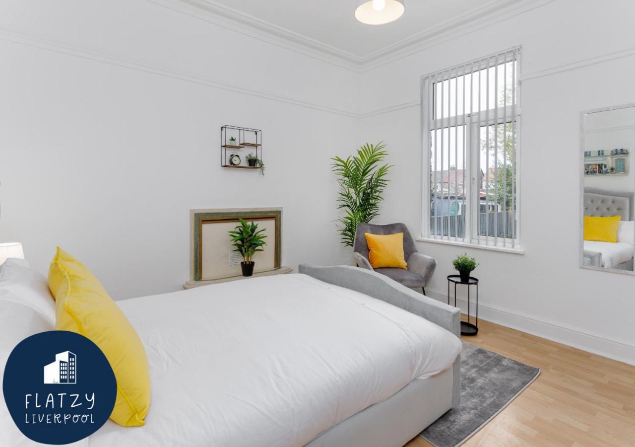 Flatzy - 6 Bed Oasis Close To Football Stadiums